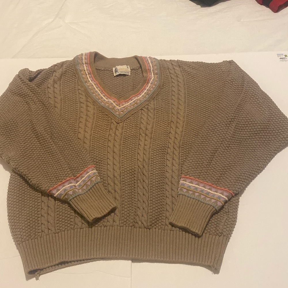 Vintage London Fog V neck cable knit sweater